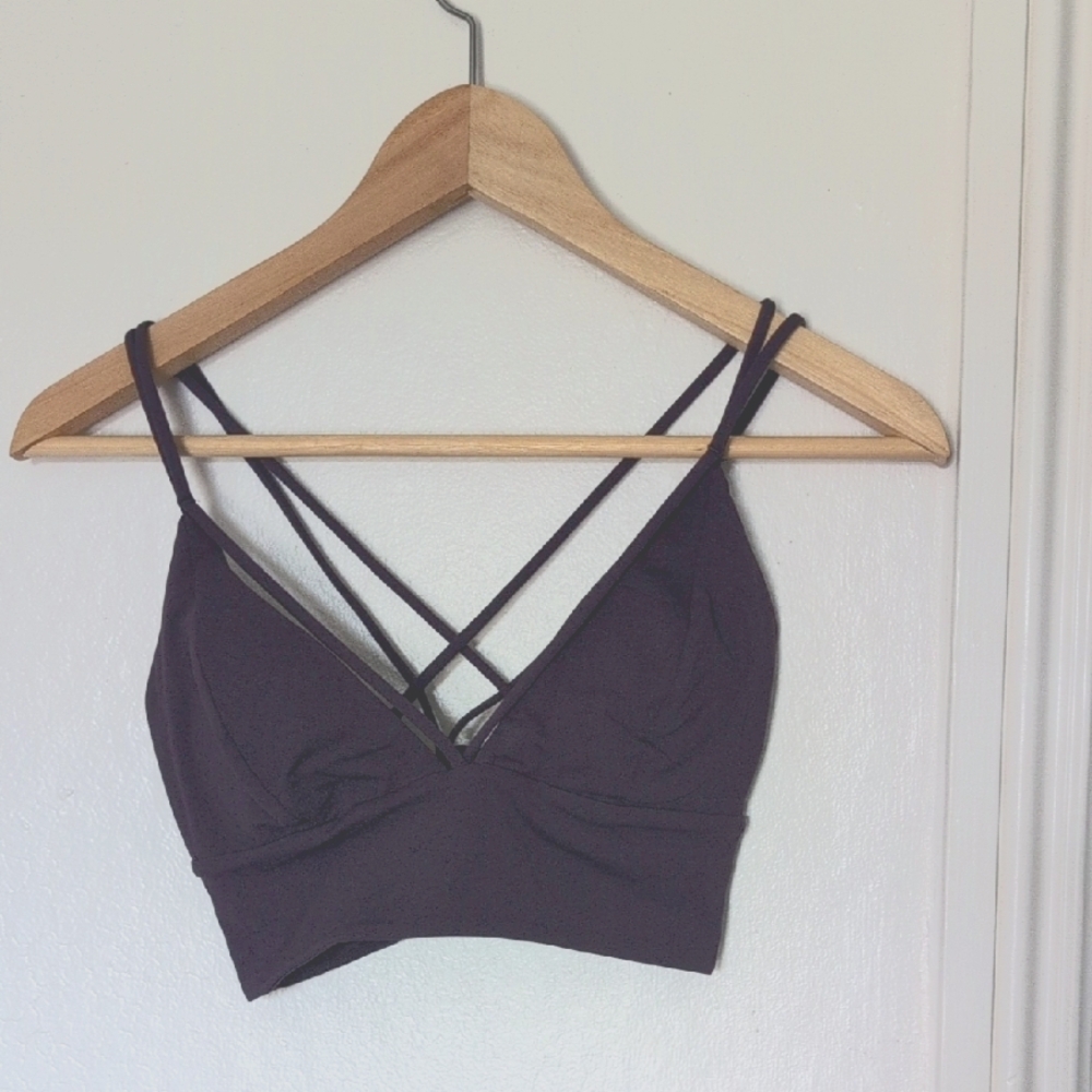 Lululemon strappy ports bra